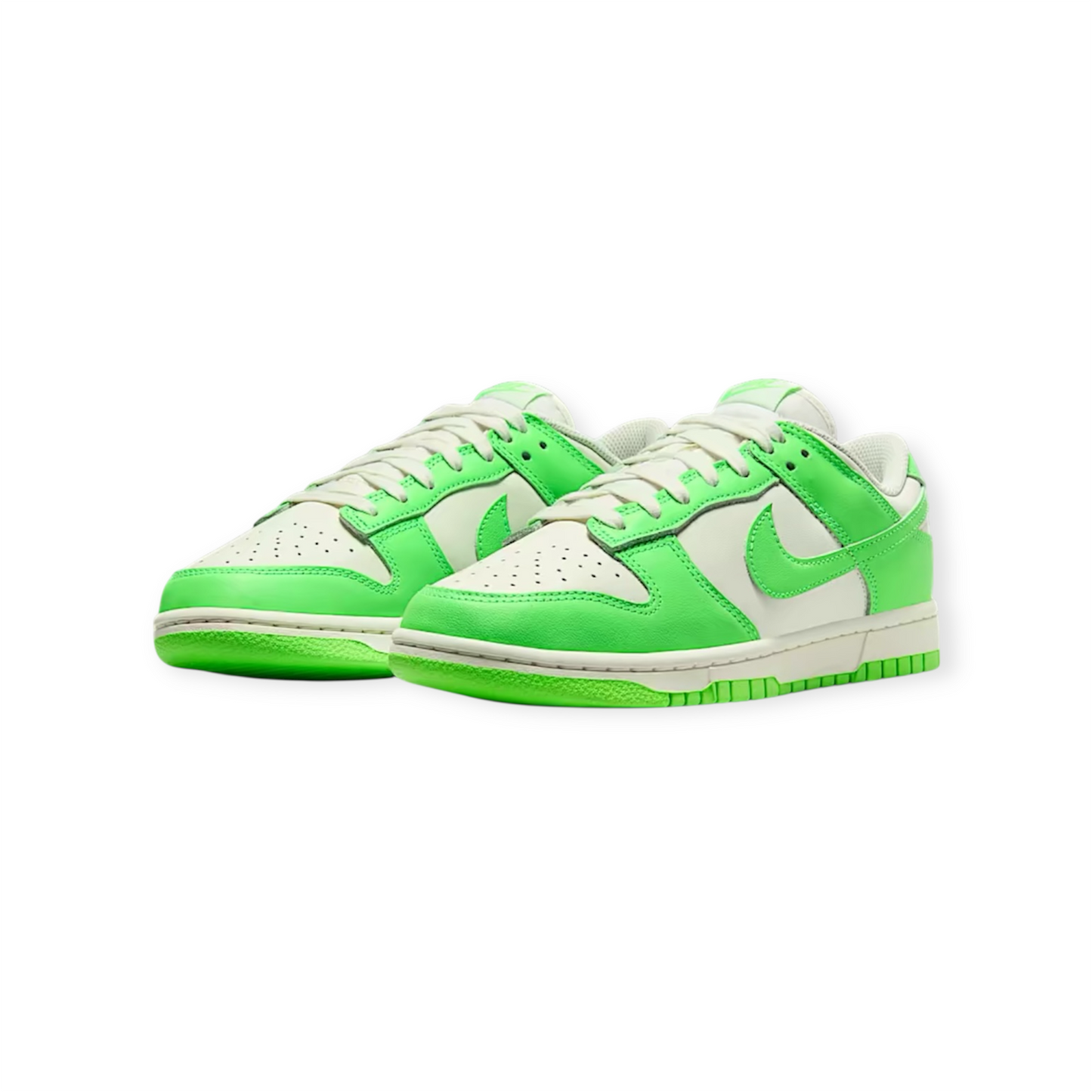 Nike Dunk Low W “GREEN STRIKE”