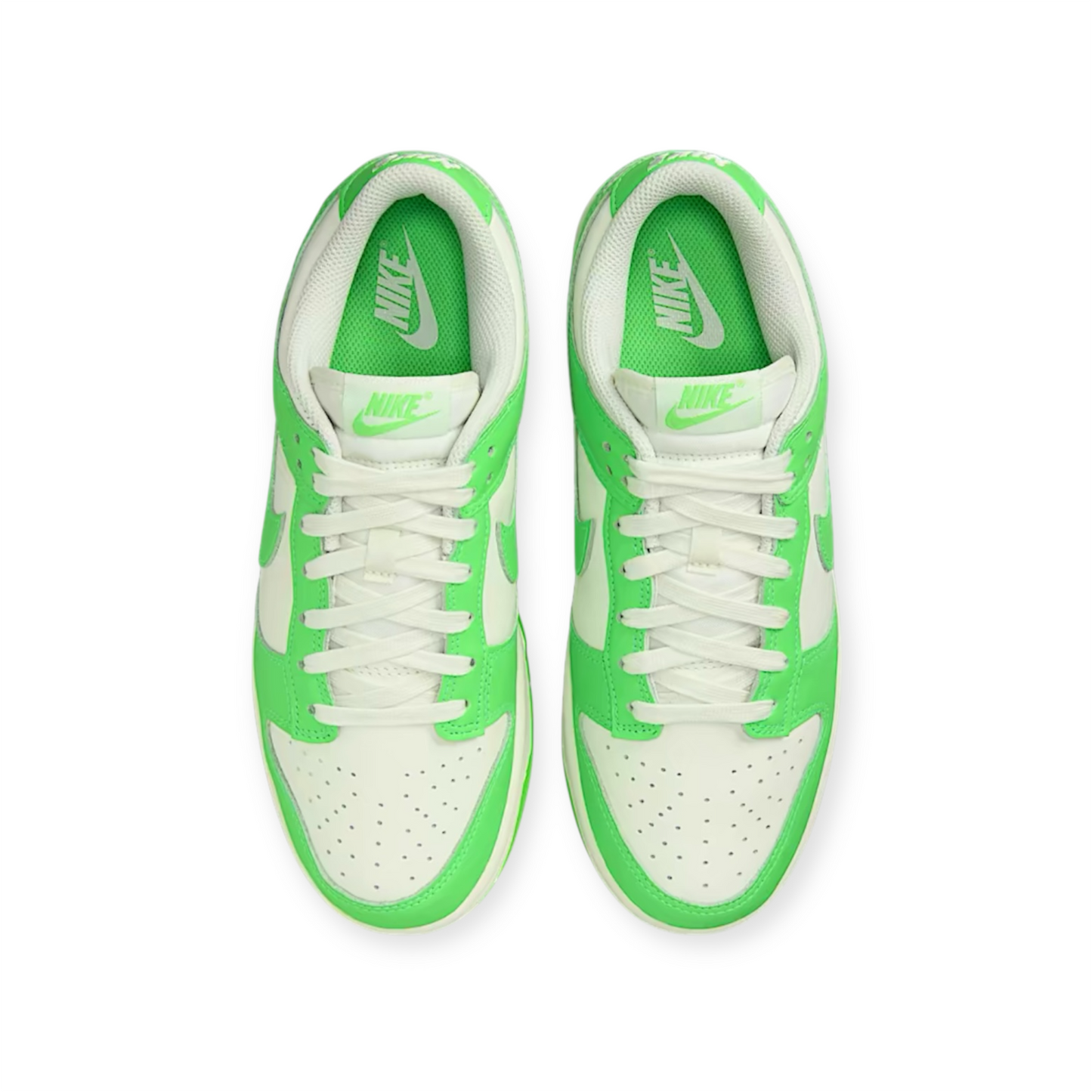 Nike Dunk Low W “GREEN STRIKE”
